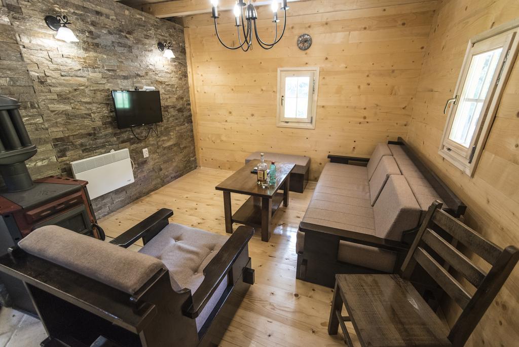 Gradacka Banja Brvnare Appartement Gradac  Buitenkant foto